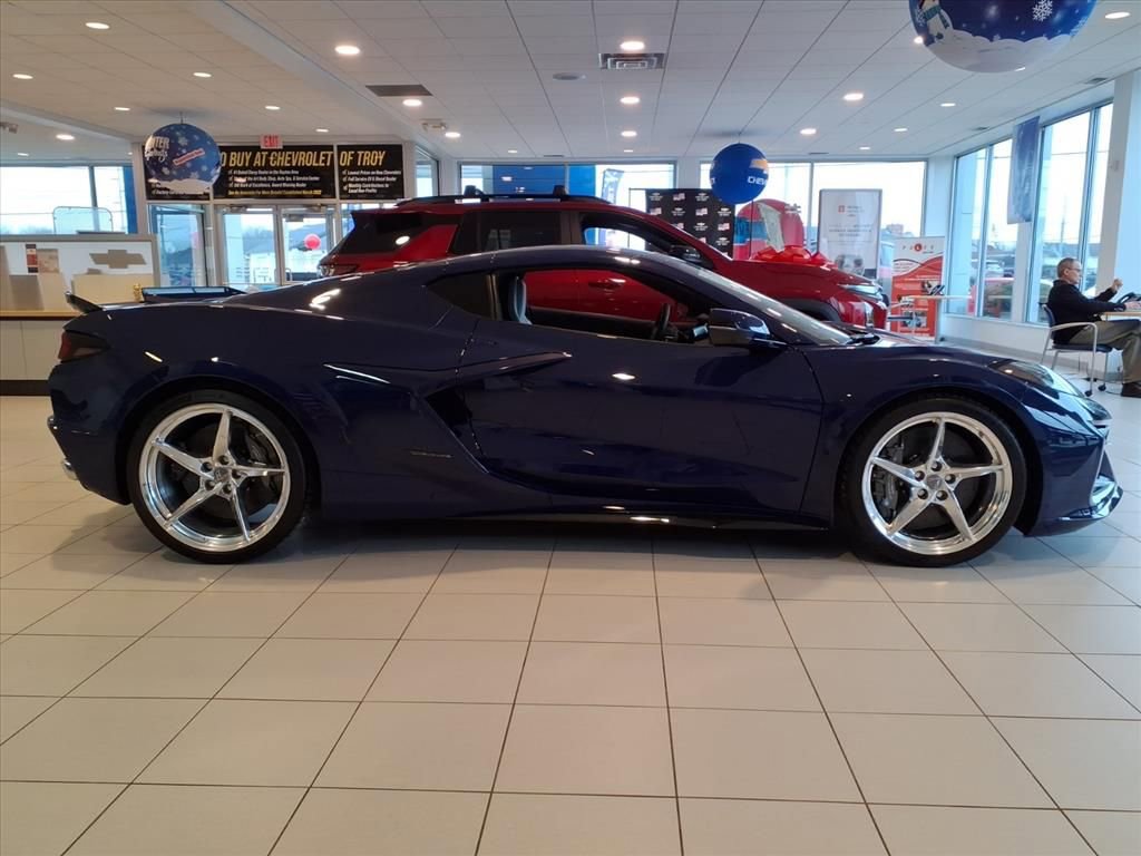 New 2025 Chevrolet Corvette E-Ray w/ ZER Performance Package AWD/4WD image 10