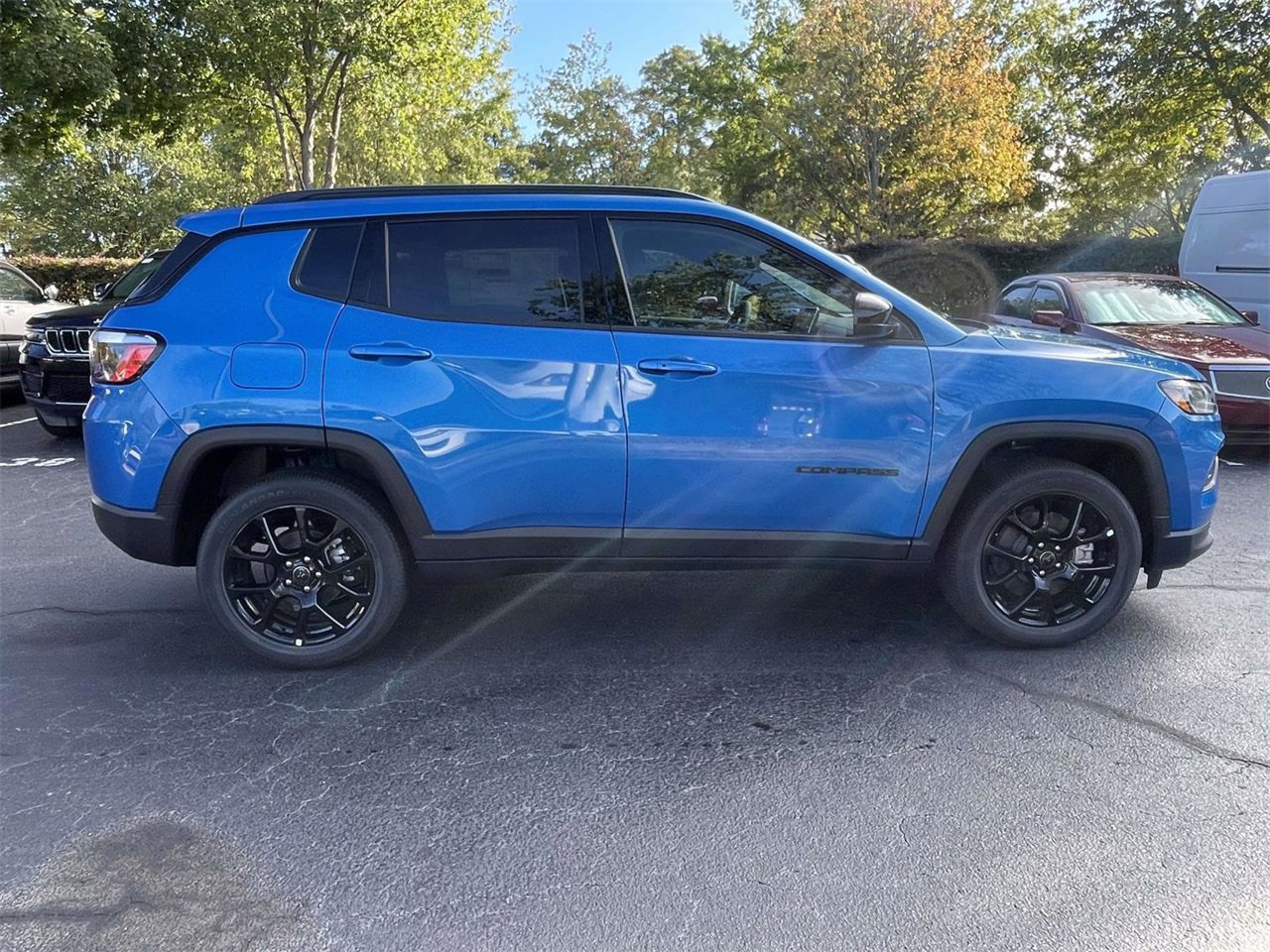 New 2026 Jeep Compass Latitude image 10