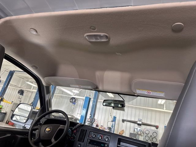 New 2026 Chevrolet Express 3500 w/ Driver Convenience Package RWD image 19