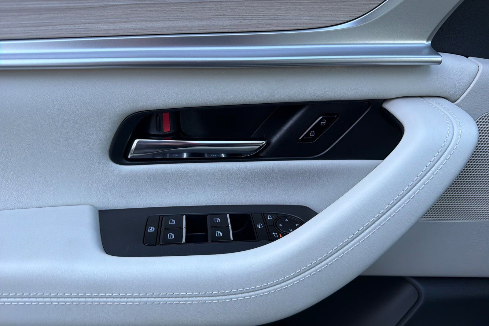 New 2026 MAZDA CX-90 Plug-In Hybrid w/ Premium Plus image 11