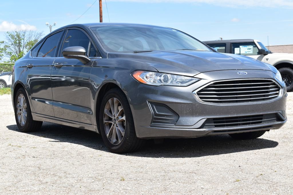 Certified 2020 Ford Fusion SE FWD image 3