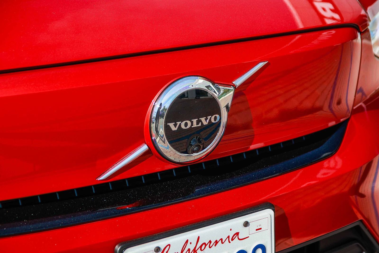 Used 2023 Volvo C40 P8 Recharge Plus image 13