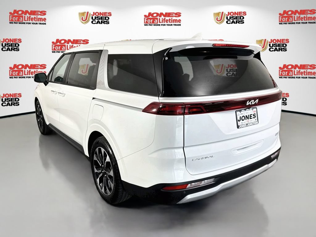 Certified 2024 Kia Carnival EX FWD image 2