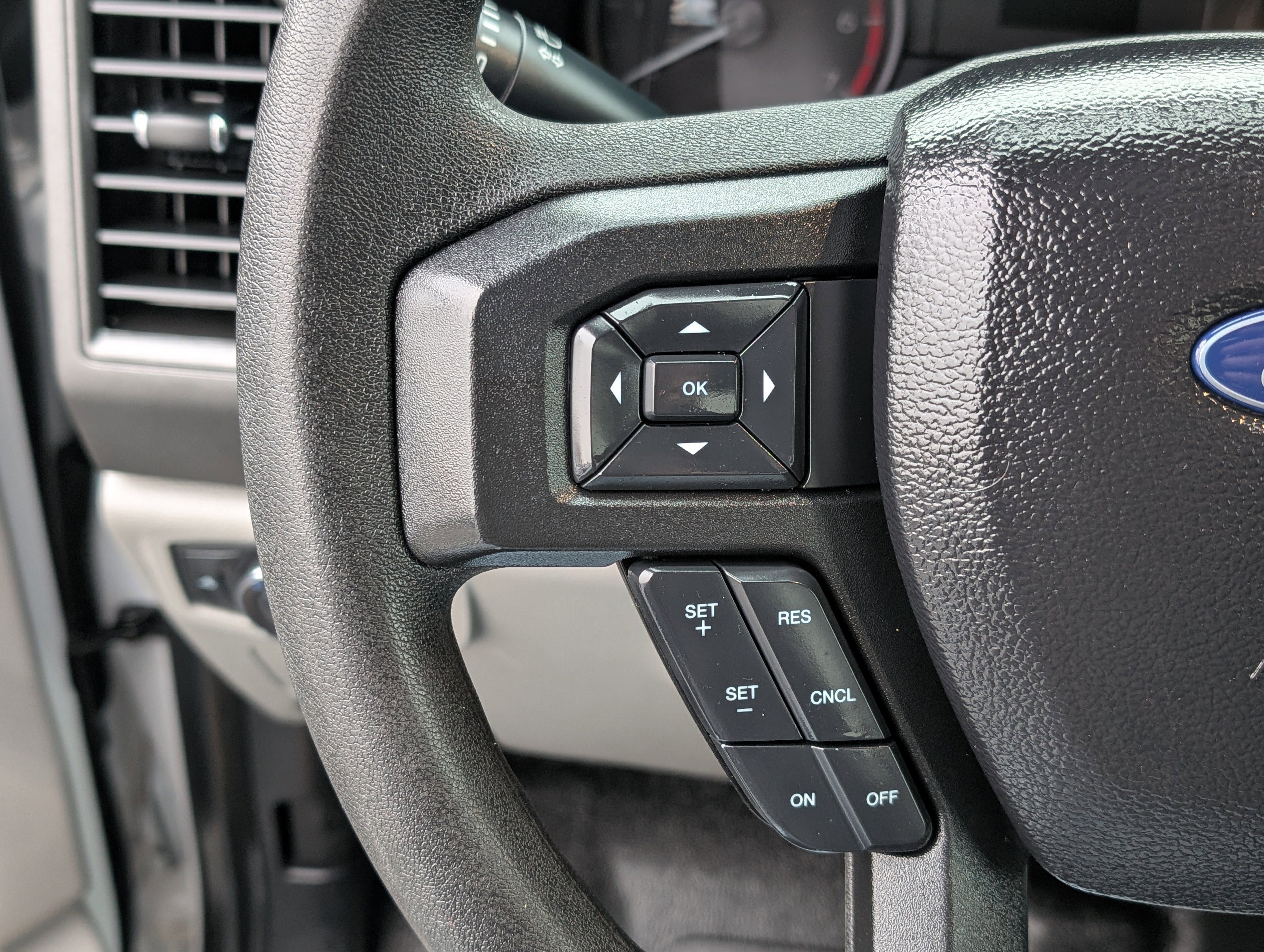 Certified 2020 Ford F250 XL w/ Power Equipment Group image 17