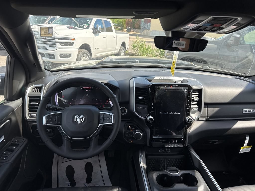 New 2026 RAM 1500 Big Horn AWD/4WD image 13