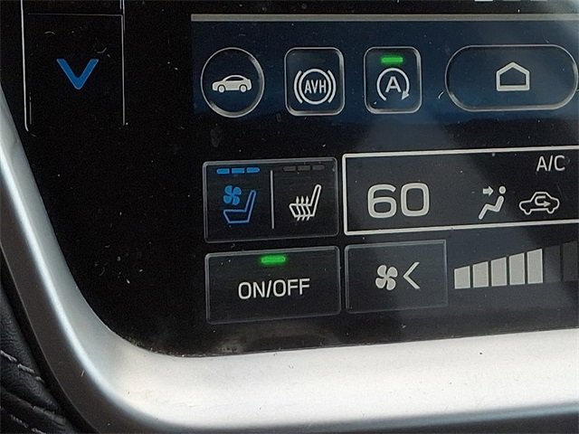 Used 2023 Subaru Outback Touring image 25