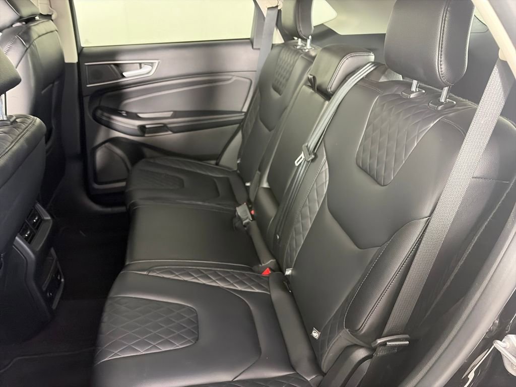 Certified 2024 Ford Edge Titanium image 13