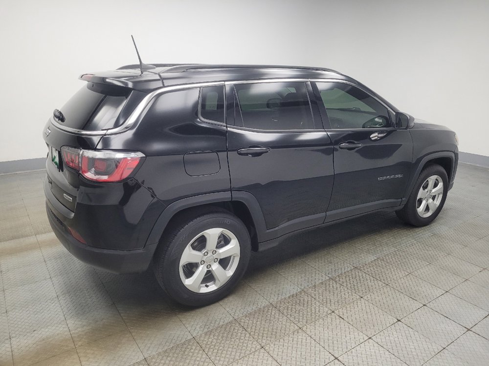 Used 2018 Jeep Compass Latitude w/ Popular Equipment Group FWD image 10