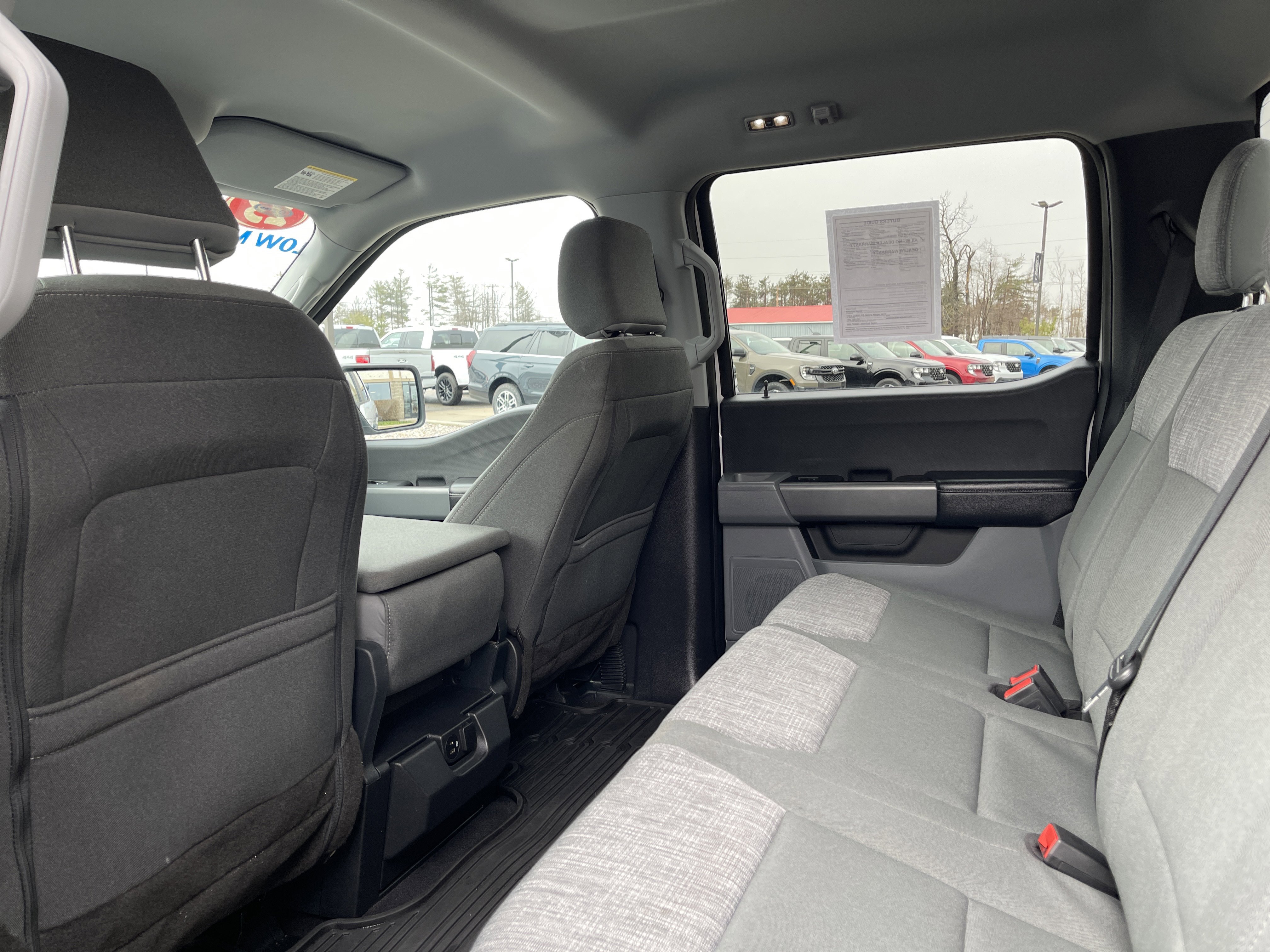 Used 2023 Ford F150 XLT w/ Trailer Tow Package image 10