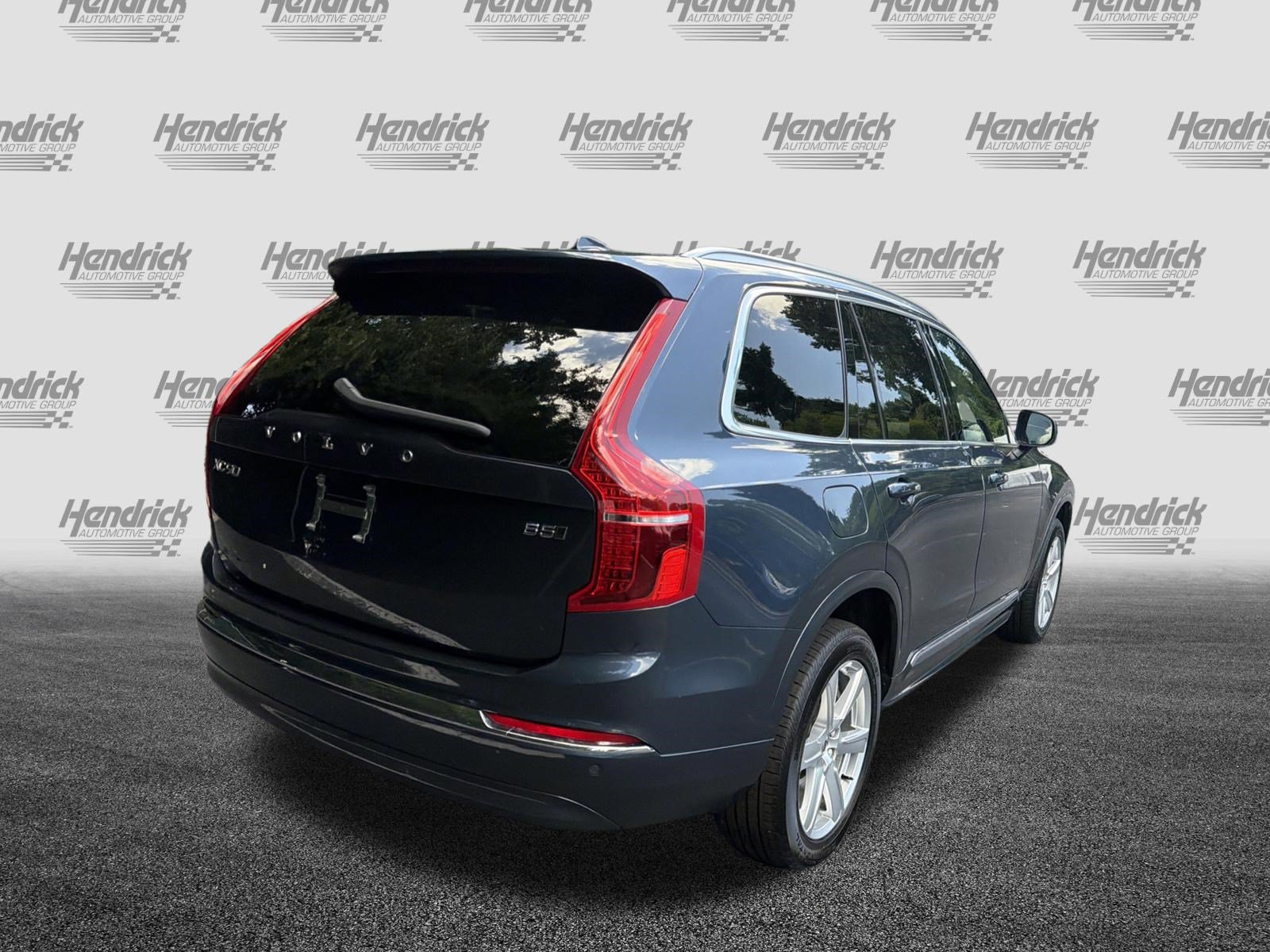 Certified 2024 Volvo XC90 B5 Core w/ Protection Package AWD/4WD image 10