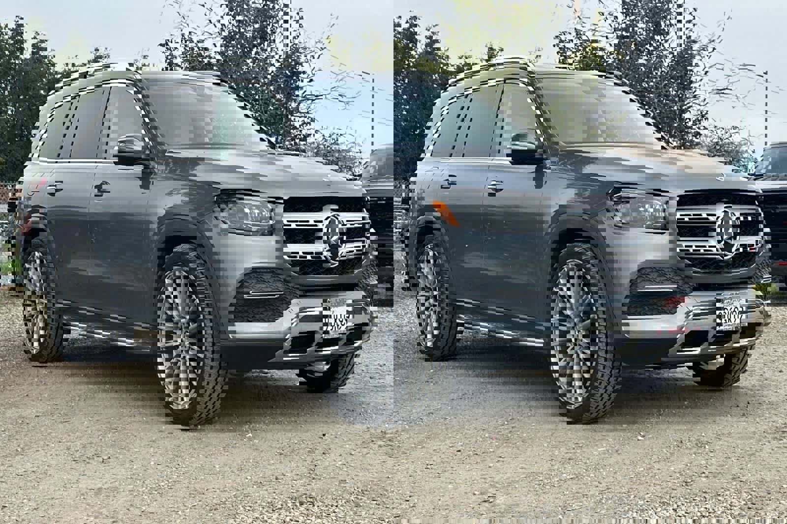 Used 2022 Mercedes-Benz GLS 450 4MATIC image 10