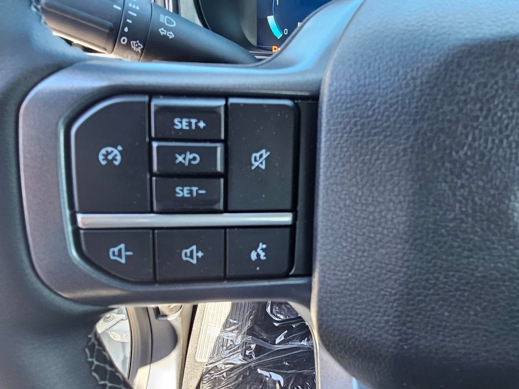 New 2026 Ford F250 Lariat w/ FX4 Off-Road Package AWD/4WD image 22