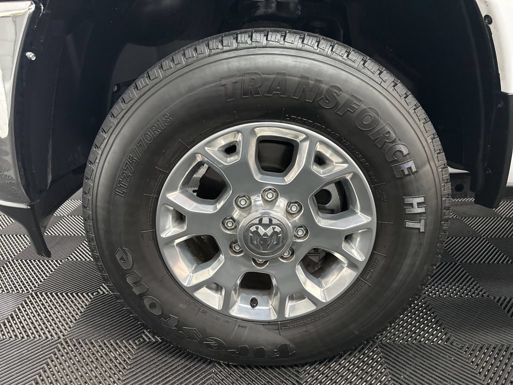 Used 2025 RAM 2500 Tradesman AWD/4WD image 32