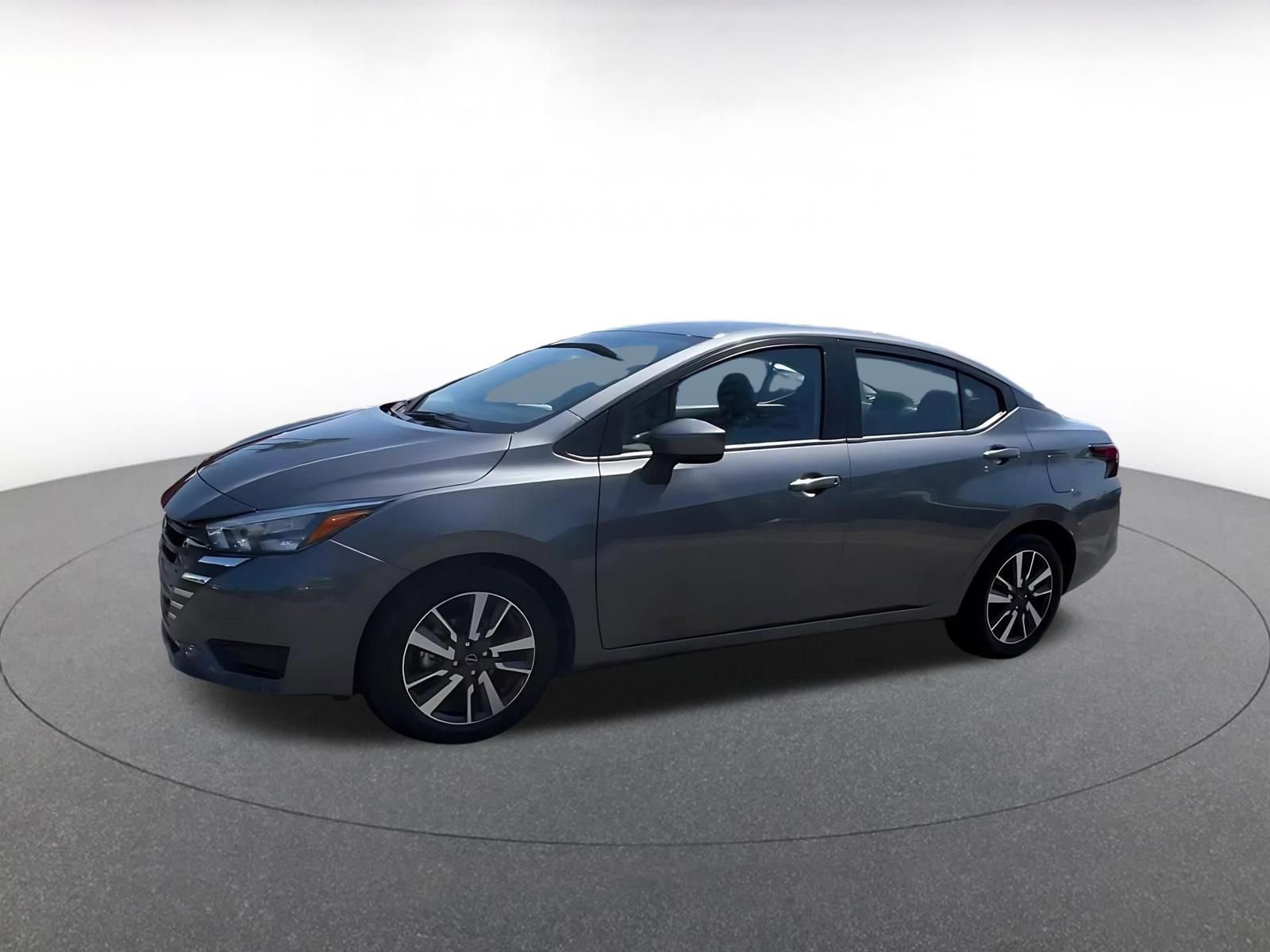 Used 2025 Nissan Versa SV FWD image 8