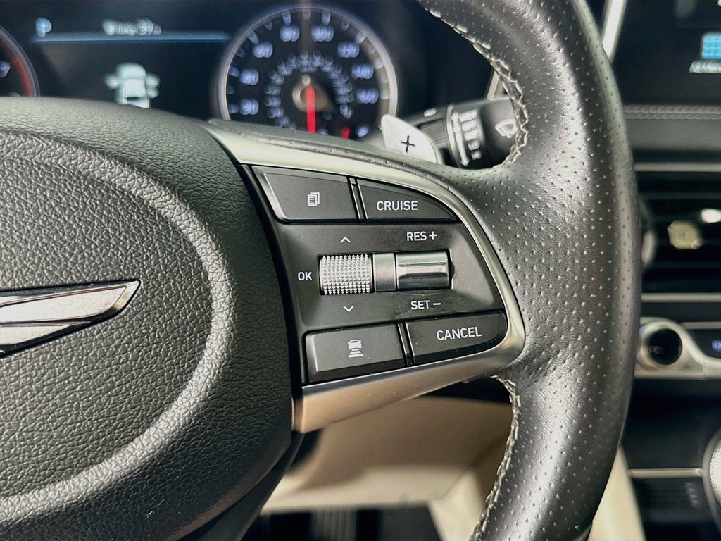 Used 2020 Genesis G70 2.0T RWD image 25