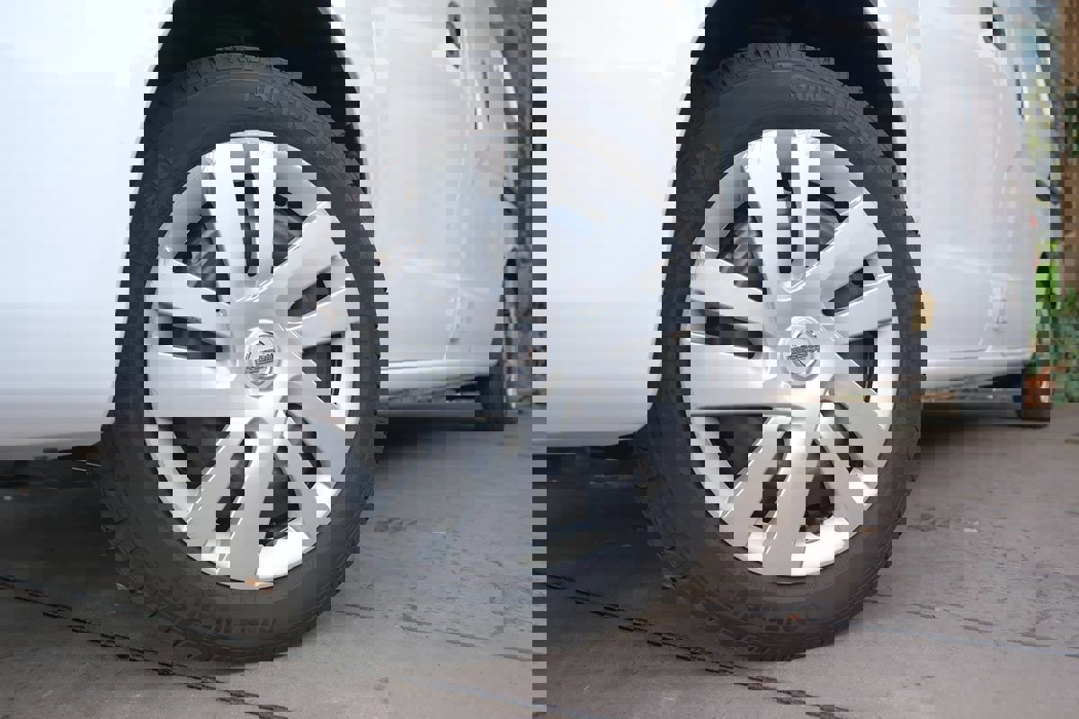 Used 2019 Nissan NV200 SV w/ Navigation Package image 40