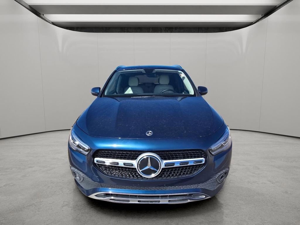Used 2022 Mercedes-Benz GLA 250 4MATIC w/ Premium Package Lite image 8