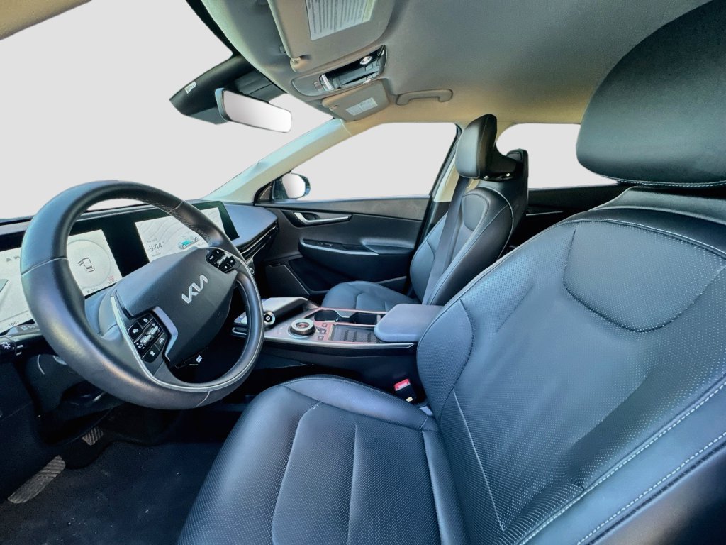 Used 2024 Kia EV6 Wind RWD image 22