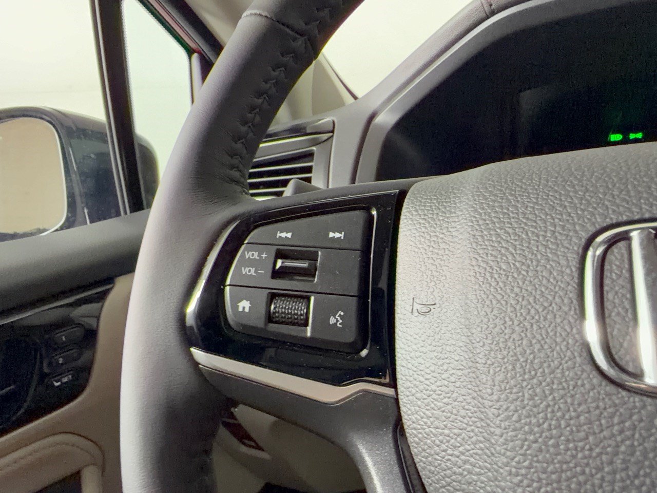 New 2027 Honda Odyssey Elite image 18