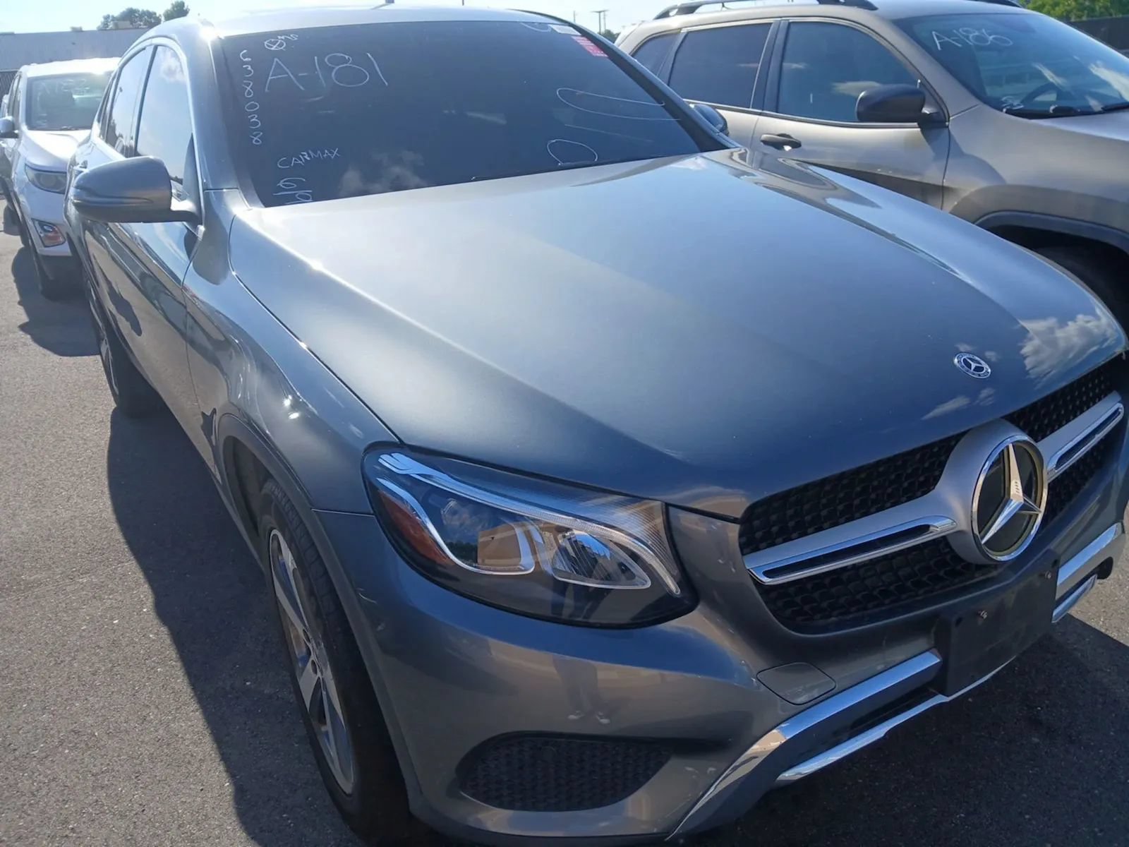 Used 2019 Mercedes-Benz GLC 300 4MATIC Coupe image 2