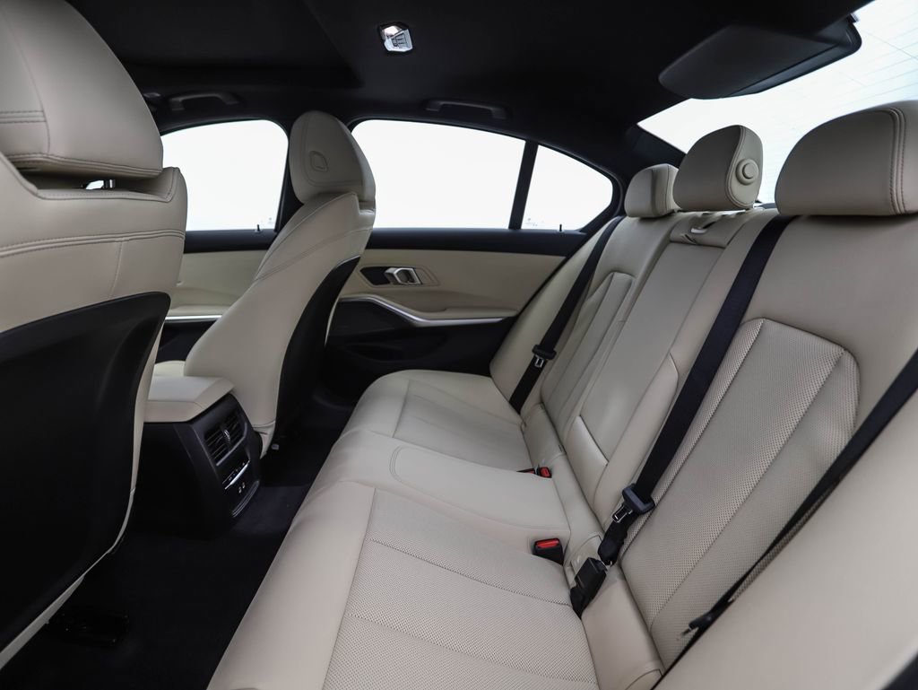 Used 2026 BMW 330i xDrive 330i xDrive w/ Premium Package image 23
