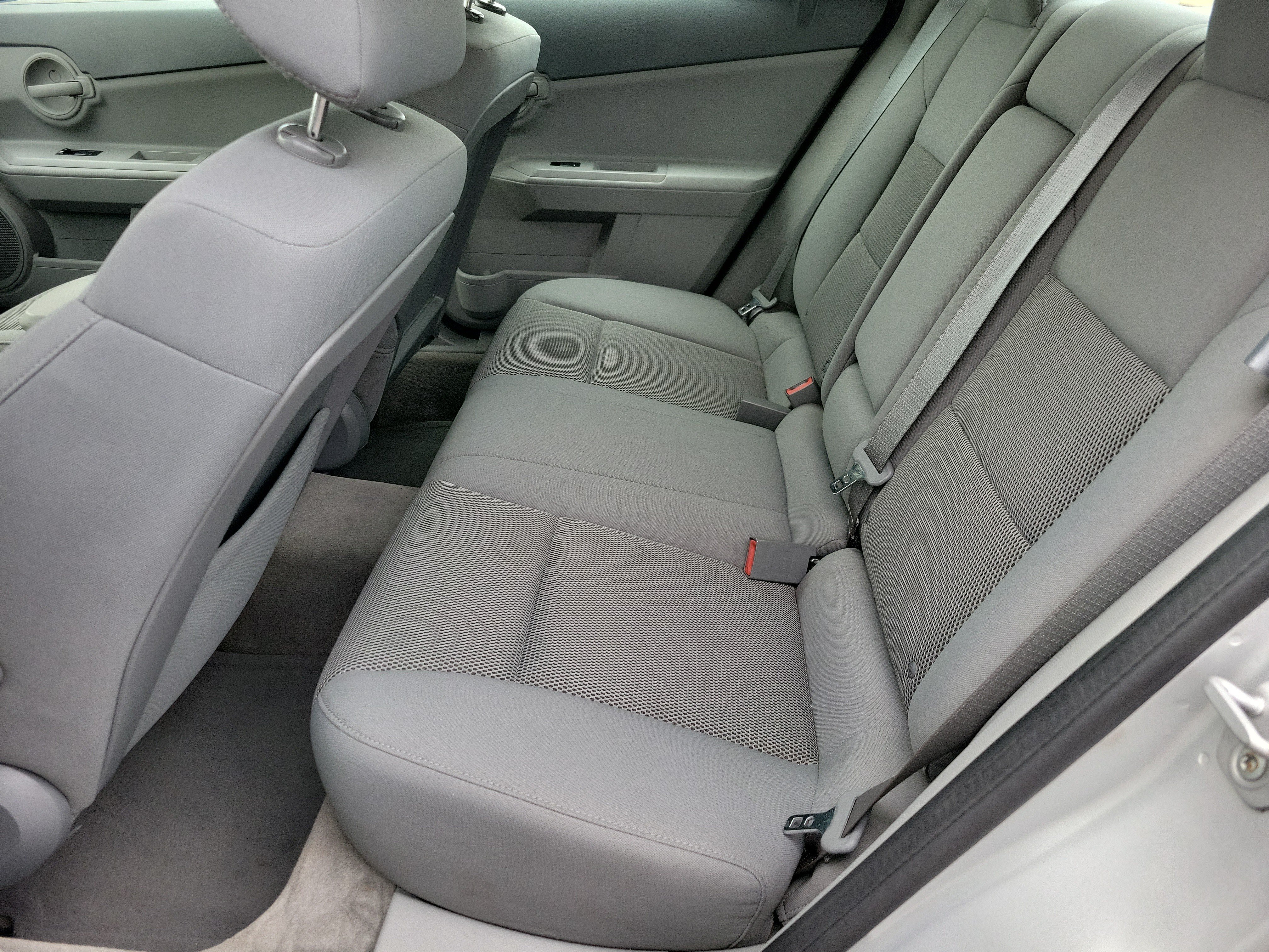 Used 2008 Dodge Avenger SE FWD image 8