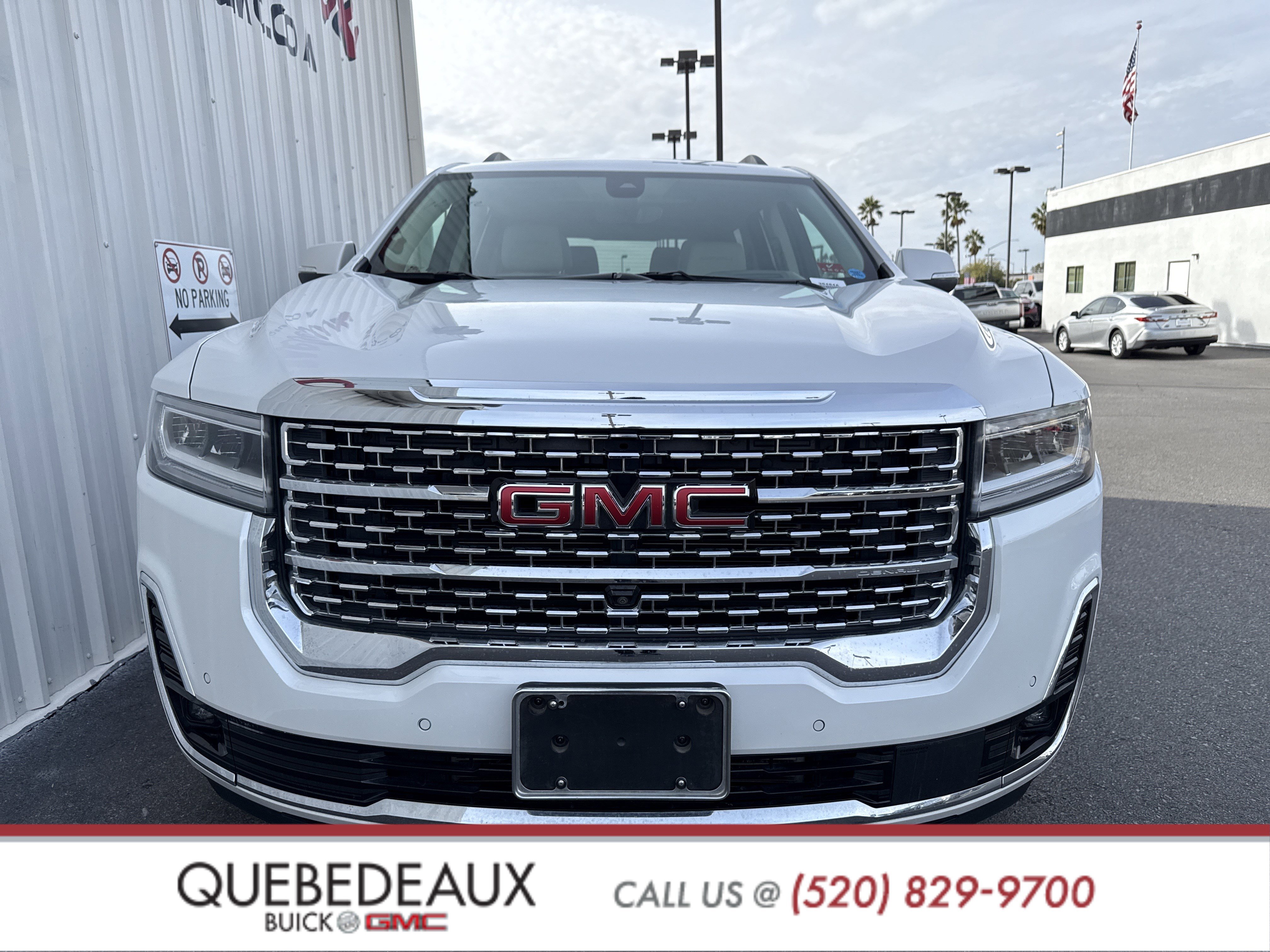 Used 2020 GMC Acadia Denali w/ Denali Ultimate Package image 6