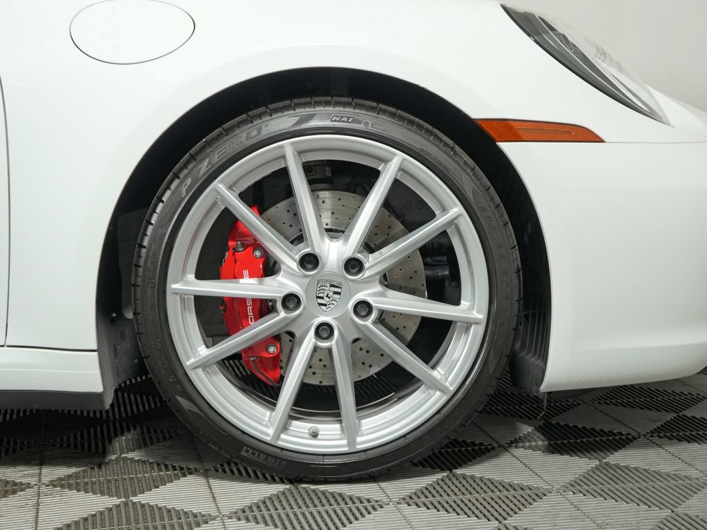 Certified 2020 Porsche 911 Cabriolet image 21