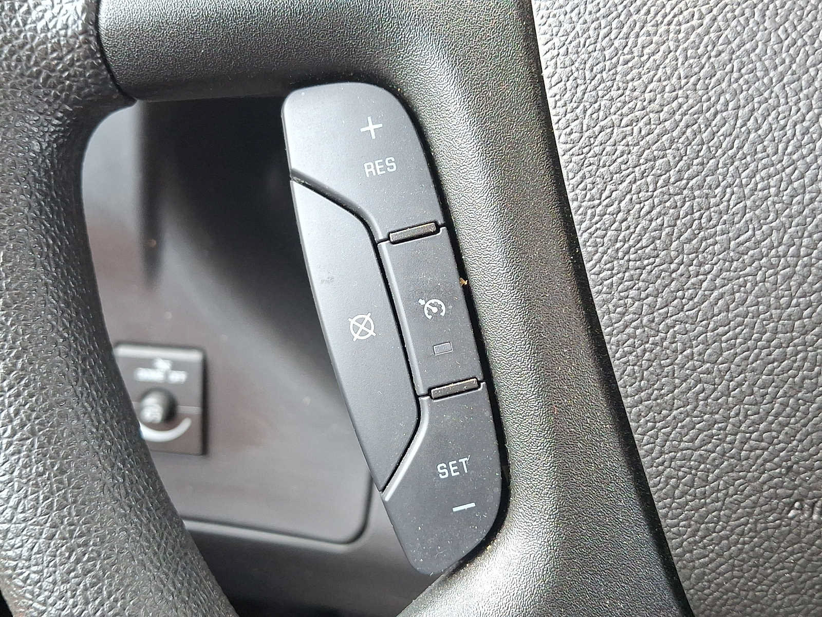 Used 2024 Chevrolet Express 2500 w/ Driver Convenience Package RWD image 19