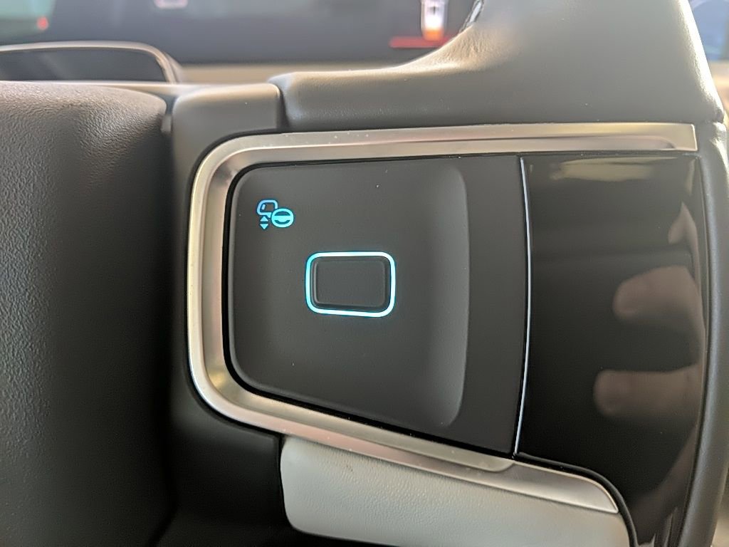 Used 2025 Ford Expedition Platinum image 22