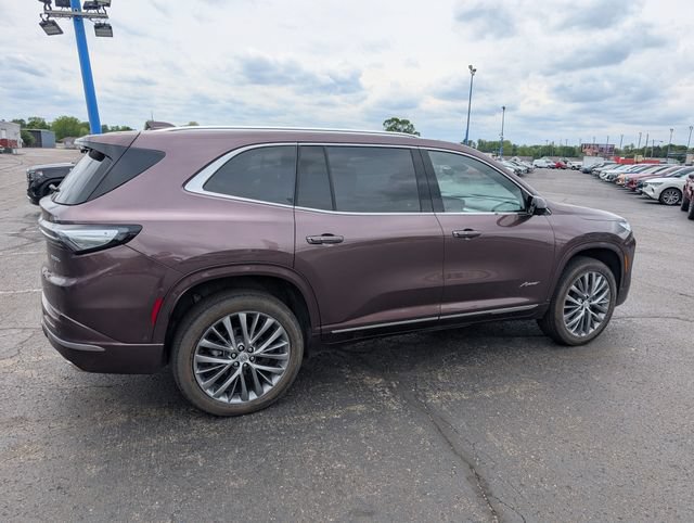 New 2026 Buick Enclave Avenir w/ Super Cruise Package AWD/4WD image 9