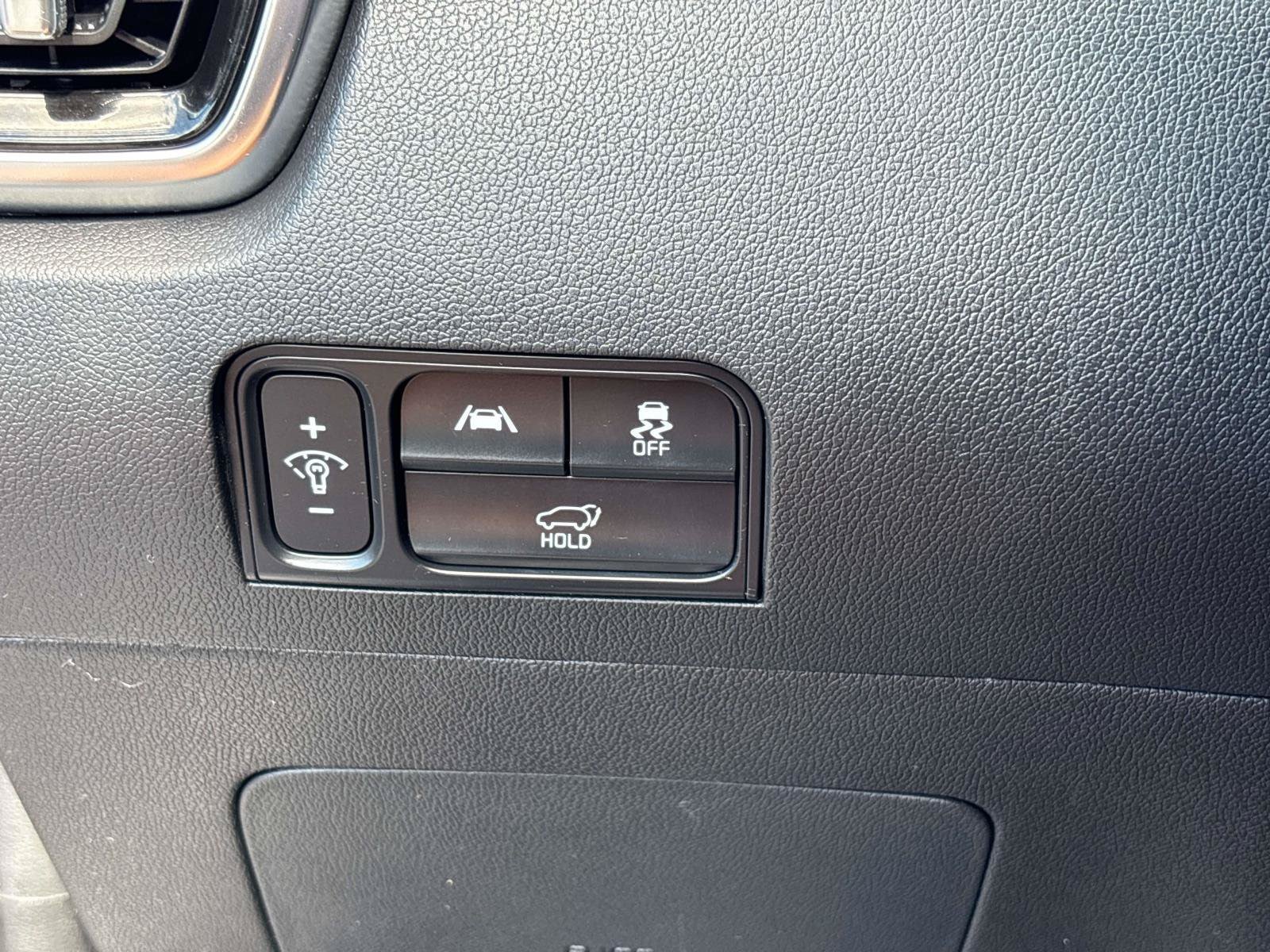 Used 2022 Kia Sorento SX AWD/4WD image 21