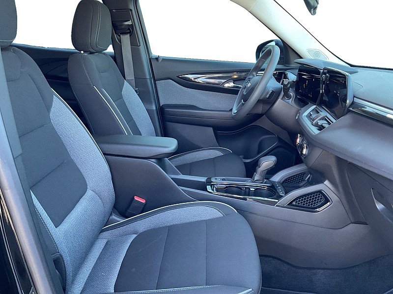Used 2024 Chevrolet TrailBlazer LS image 10