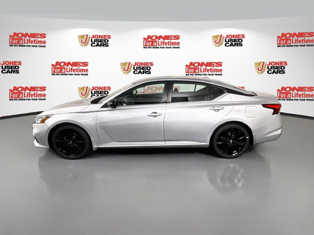 Used 2019 Nissan Altima 2.5 SR w/ SR Premium Package FWD image 13