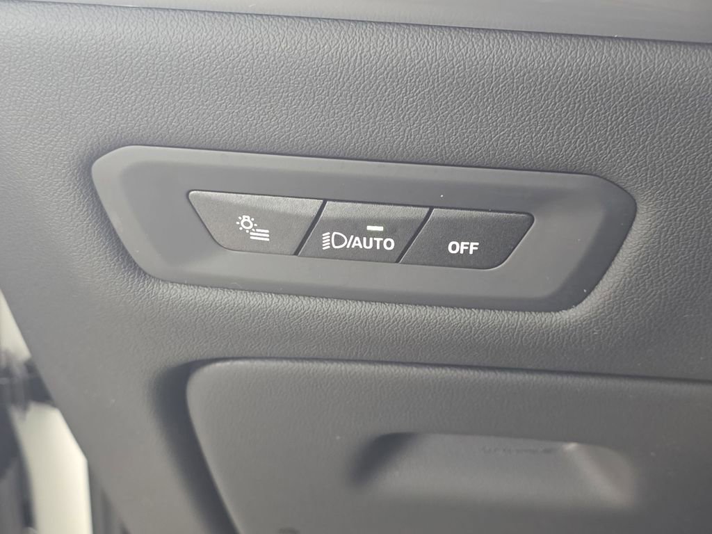 Certified 2024 BMW X5 xDrive40i w/ Premium Package image 26