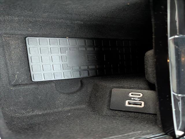 Certified 2022 Lincoln Nautilus Reserve image 34