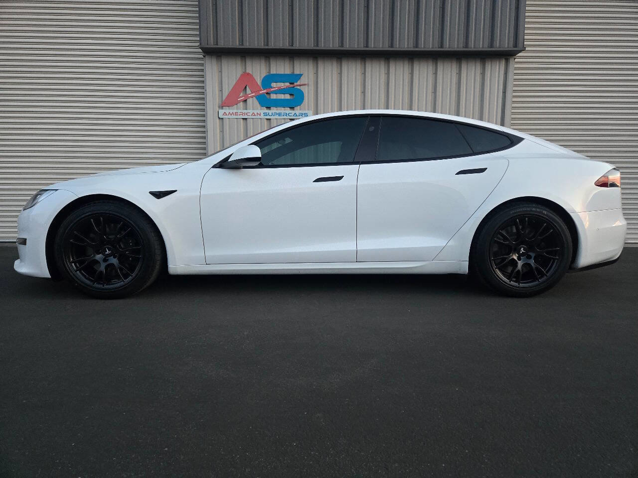 Used 2022 Tesla Model S AWD/4WD image 3