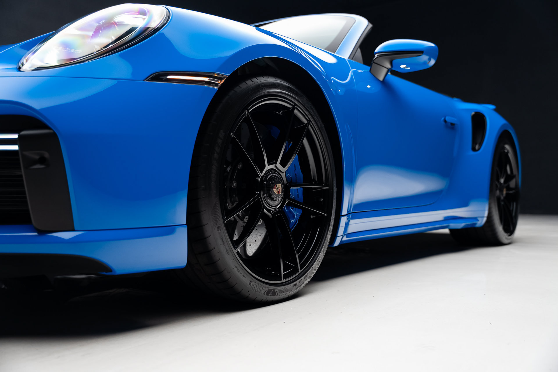 Used 2022 Porsche 911 Turbo S AWD/4WD image 82