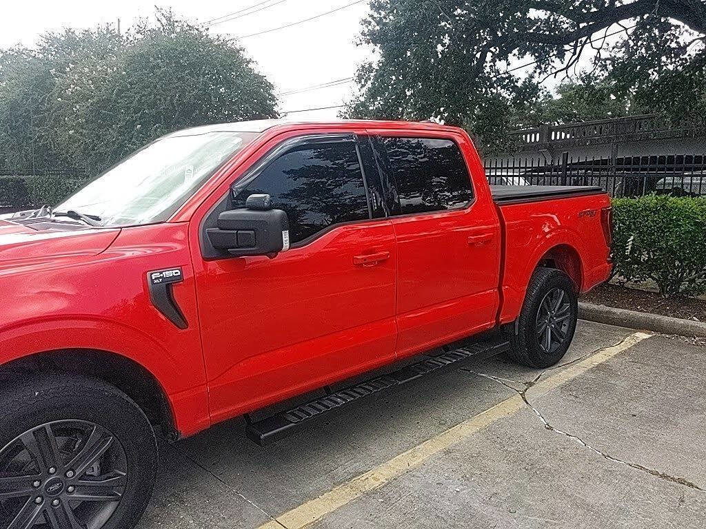 Used 2022 Ford F150 XLT w/ Equipment Group 302A High image 10