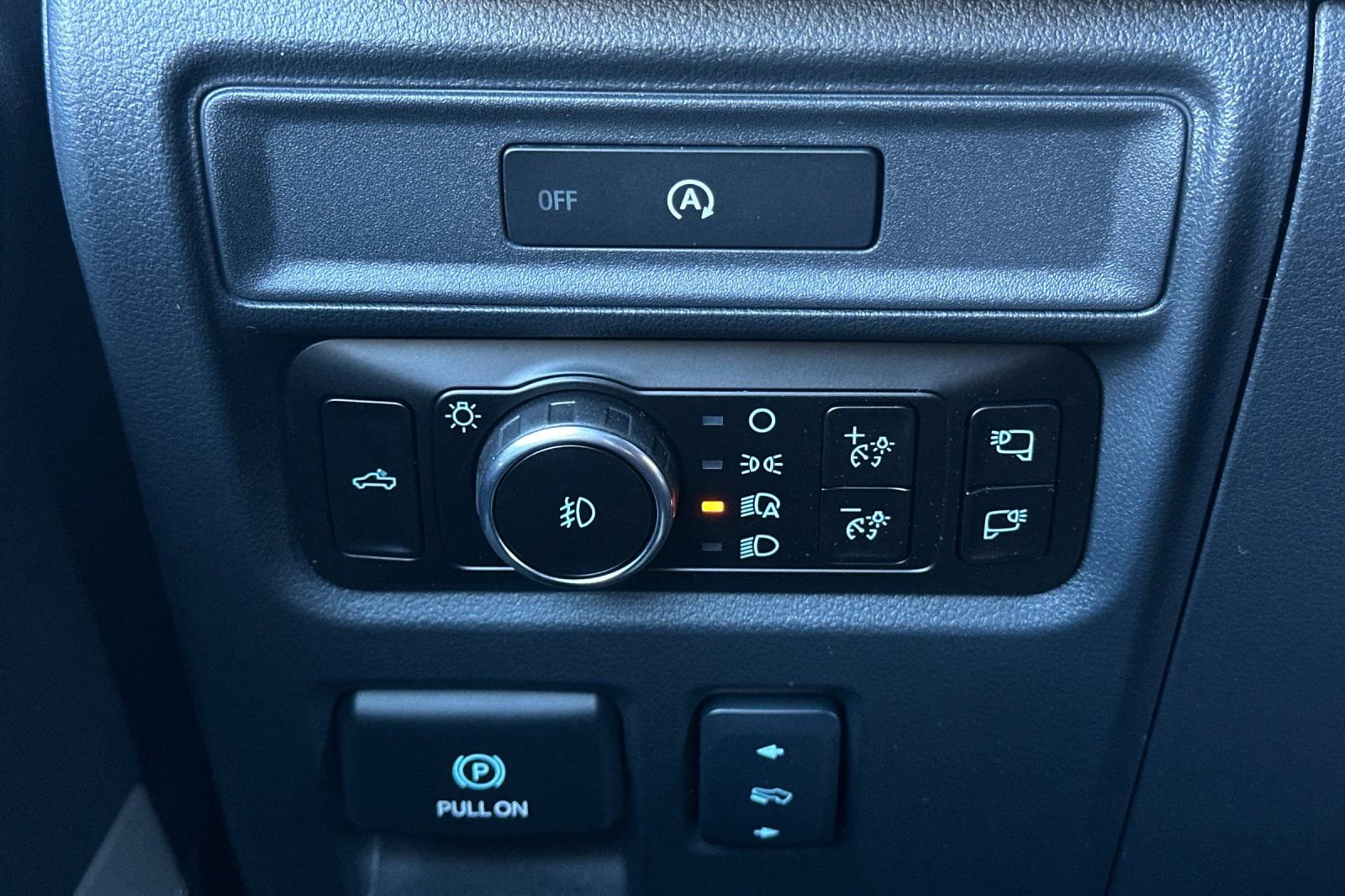 New 2025 Ford F150 Platinum w/ FX4 Off-Road Package image 26