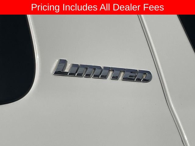 Used 2019 Toyota Sequoia Limited w/ Safety & Convenience Package AWD/4WD image 11