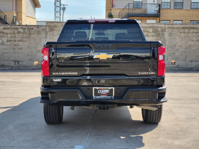Used 2025 Chevrolet Silverado 1500 Custom RWD image 12