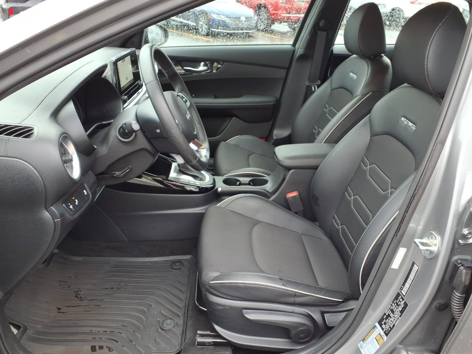 Used 2023 Kia Forte GT-Line FWD image 4