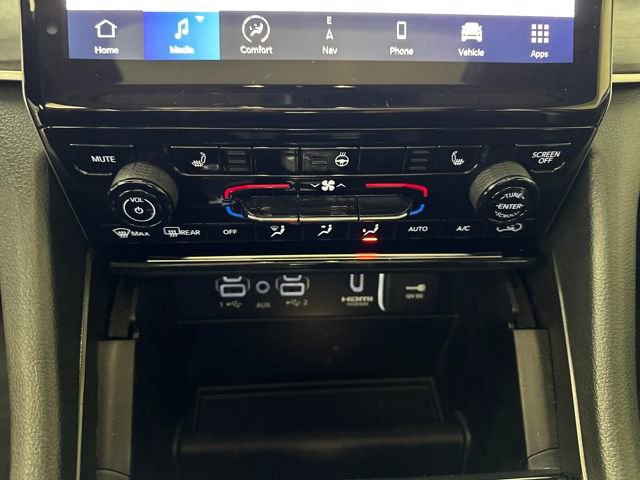 Used 2024 Jeep Grand Cherokee Limited 4xe image 24