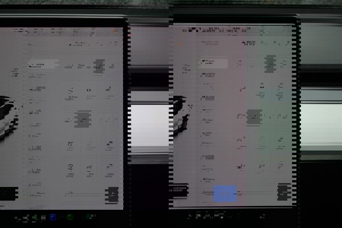 Used 2020 Tesla Model Y Long Range image 24