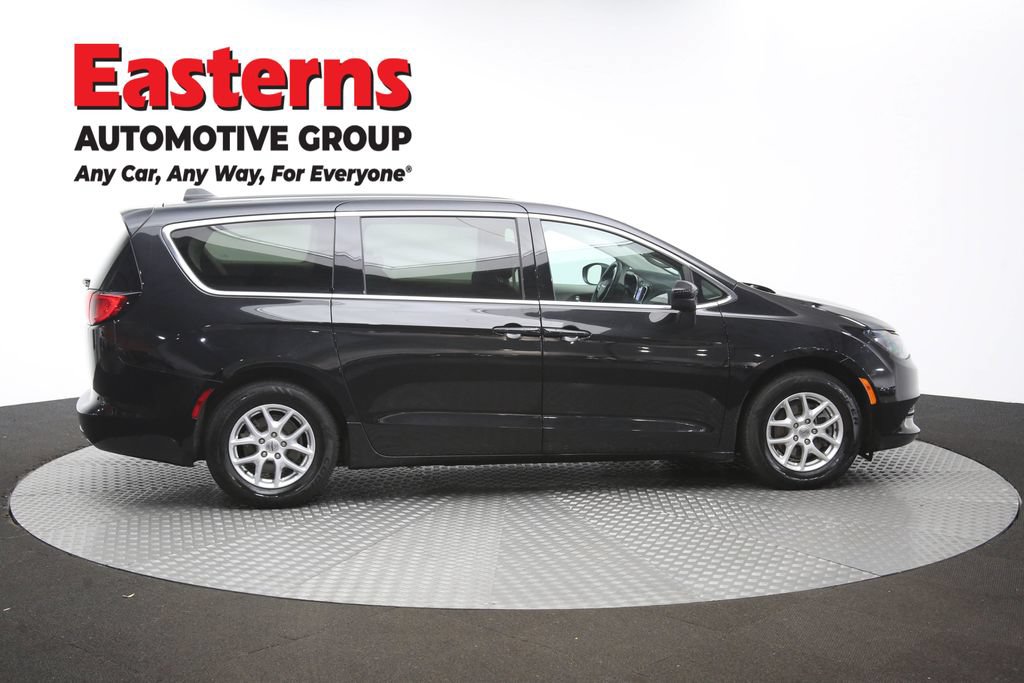 Used 2024 Chrysler Voyager LX FWD image 45