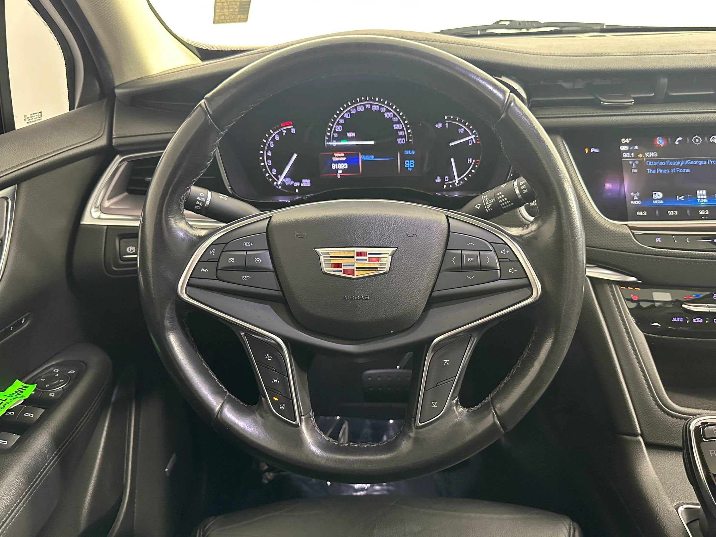 Used 2019 Cadillac XT5 Luxury FWD image 32