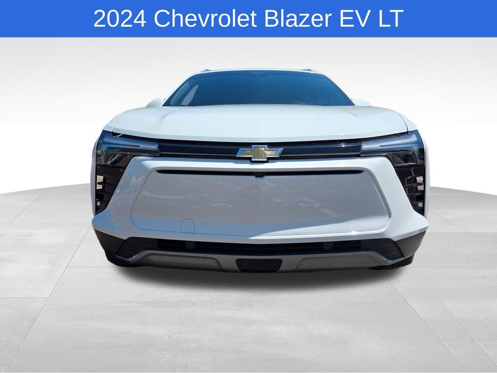 Certified 2024 Chevrolet Blazer EV LT AWD/4WD image 9