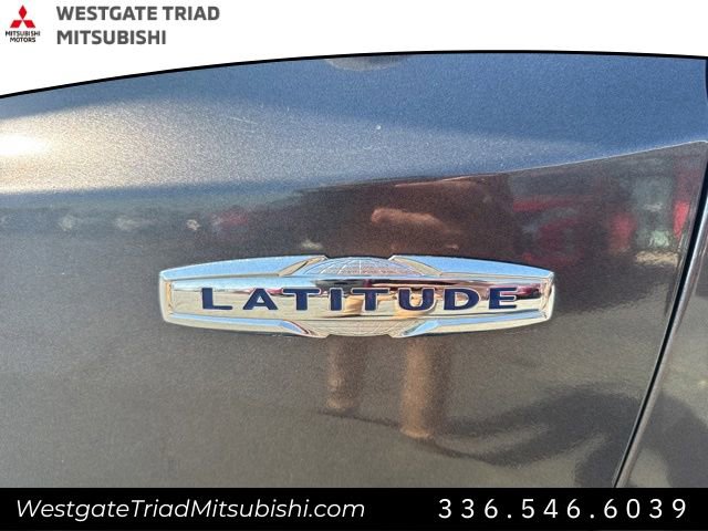 Used 2019 Jeep Renegade Latitude FWD image 19