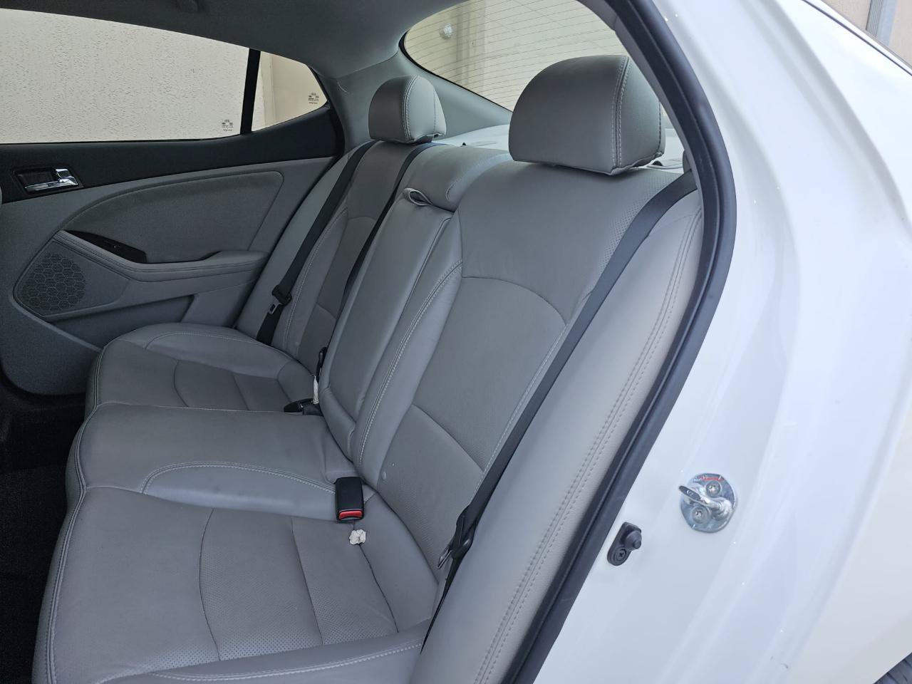 Used 2012 Kia Optima EX FWD image 21